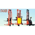 Hand Stacker Manual DALTON Kapasitas 1 sampai 2 Ton Tinggi 1.6 Meter 6