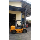 Forklift Isuzu VMAX Type CPC  10