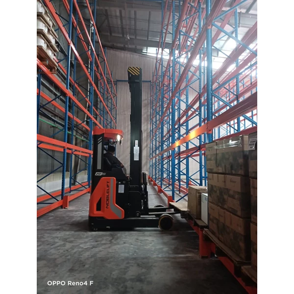 Forklift Reach Truck NOBLELIFT 1600 Kg / 2000 Kg
